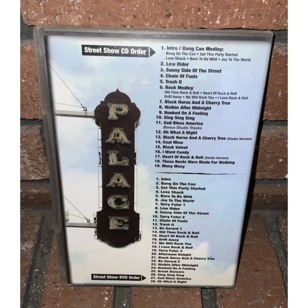 Trash Vocal Street Show: Live at the Palace Theater Texas DVD + CD - Picture 3 of 3